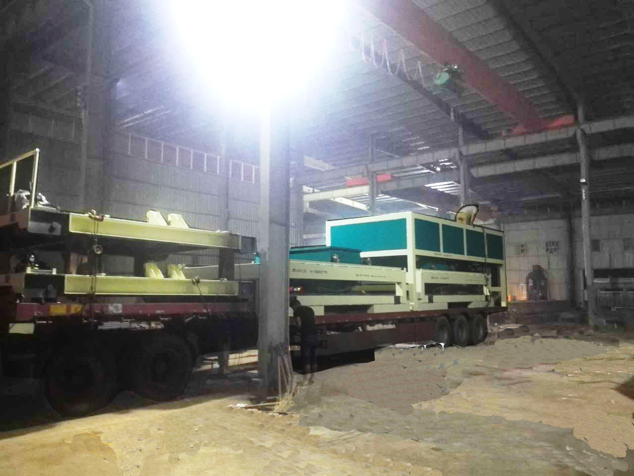 陶粒墻板生產(chǎn)線設(shè)備圖片 陶粒墻板生產(chǎn)線設(shè)備圖片