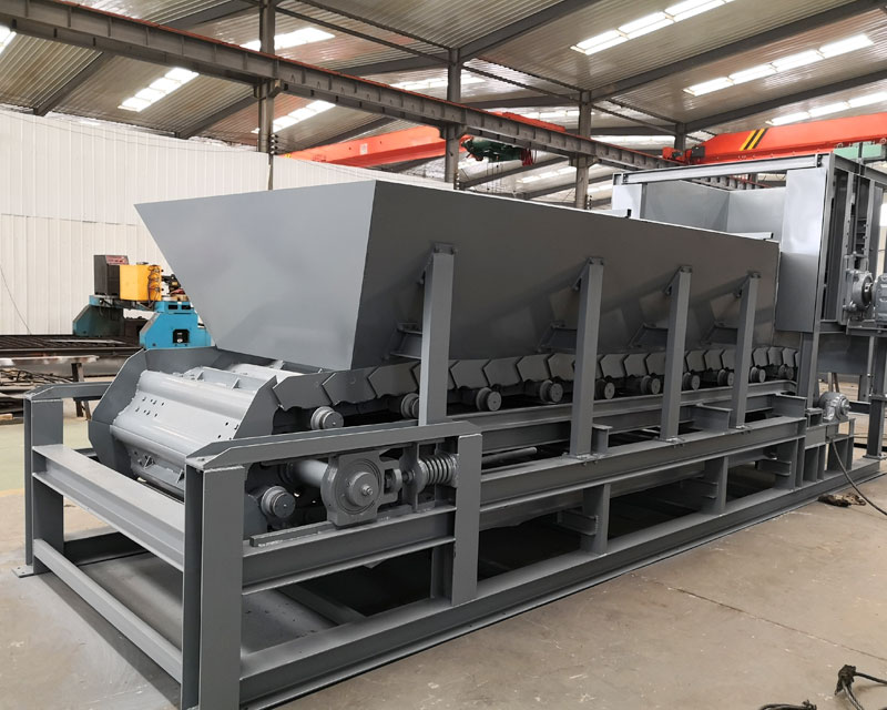 帶均料機(jī)鏈板機(jī)